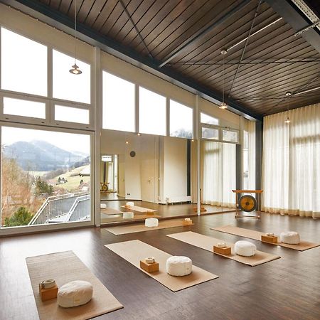 Elzland Hotel Pfauen Wellness & Spa Elzach Bagian luar foto